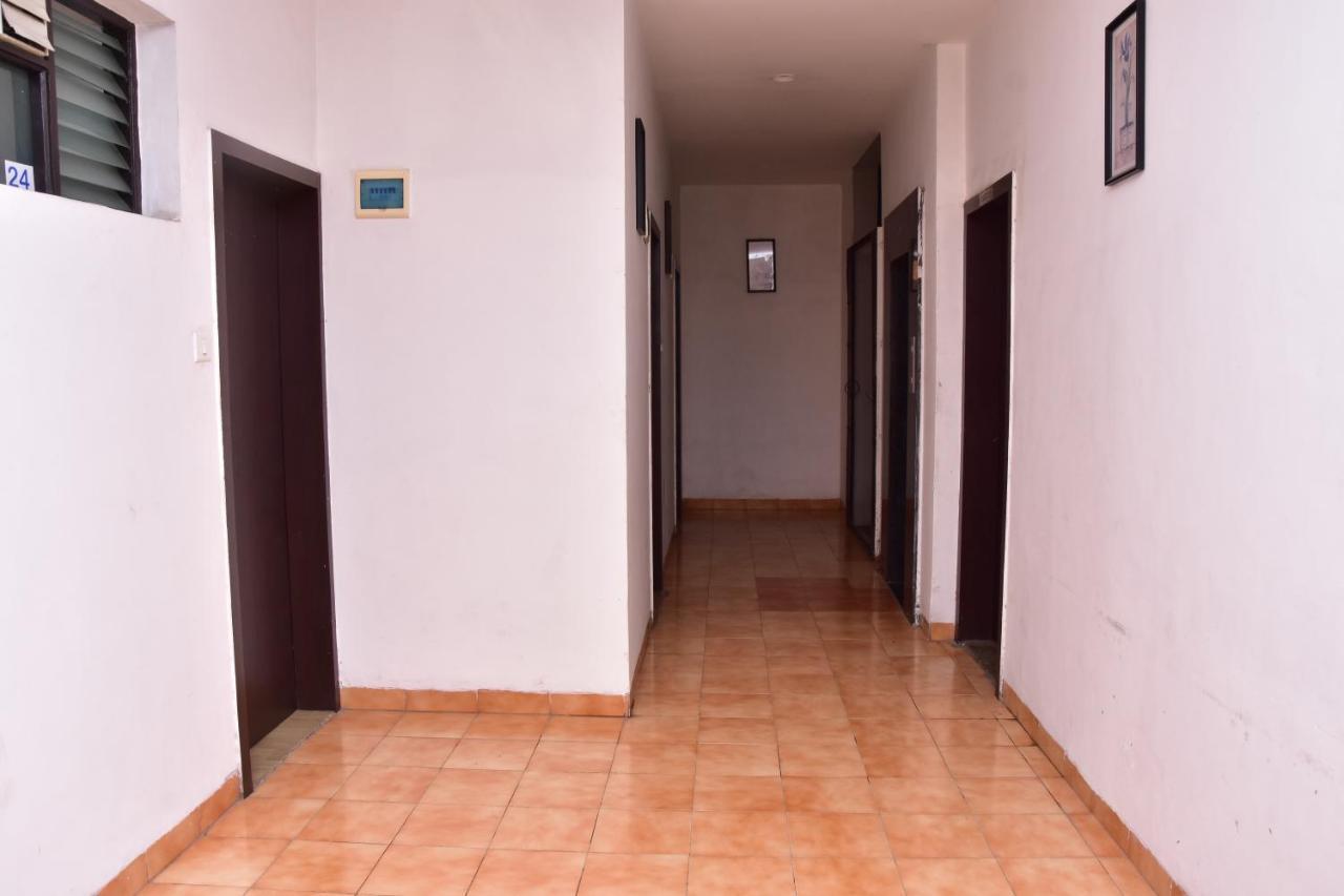 Popular Hotel Pune Exterior foto